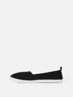 Płócienne buty wsuwane