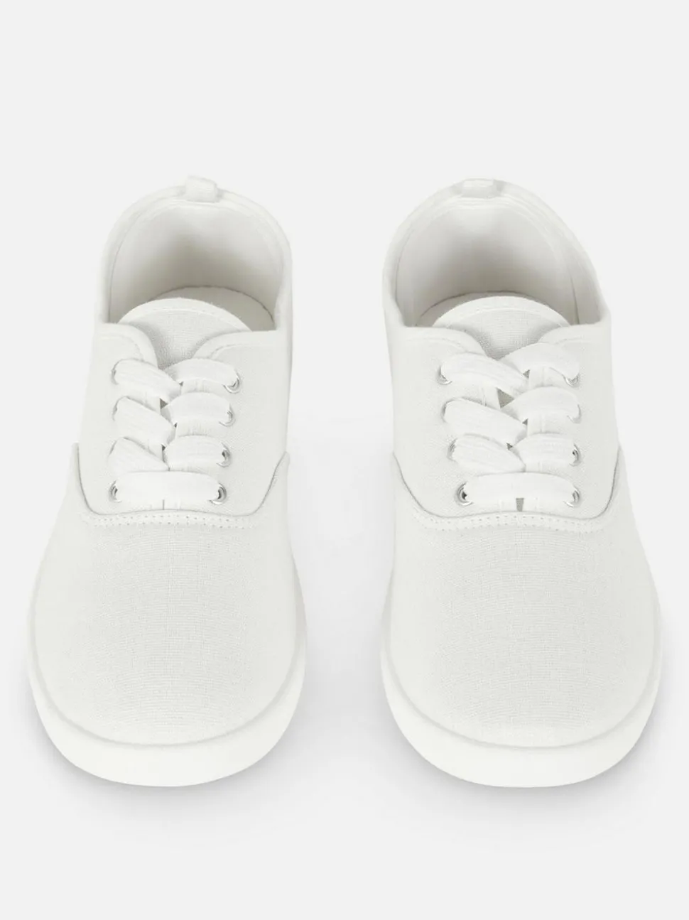 Płócienne niezbędne buty sportowe ze sznurowadłami