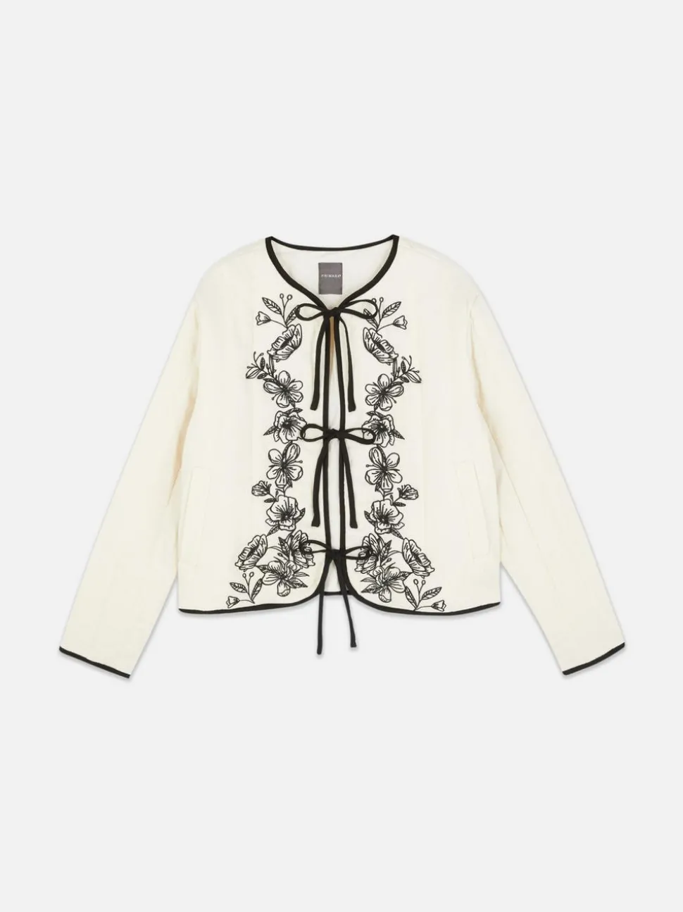 Pikowana kurtka z haftem