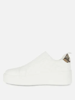 Pikowane wsuwane buty sportowe