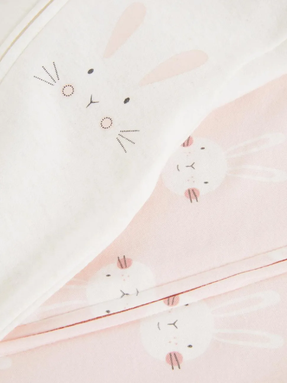 Śpioszki z motywem królika zapinane na zamek, 2 szt.