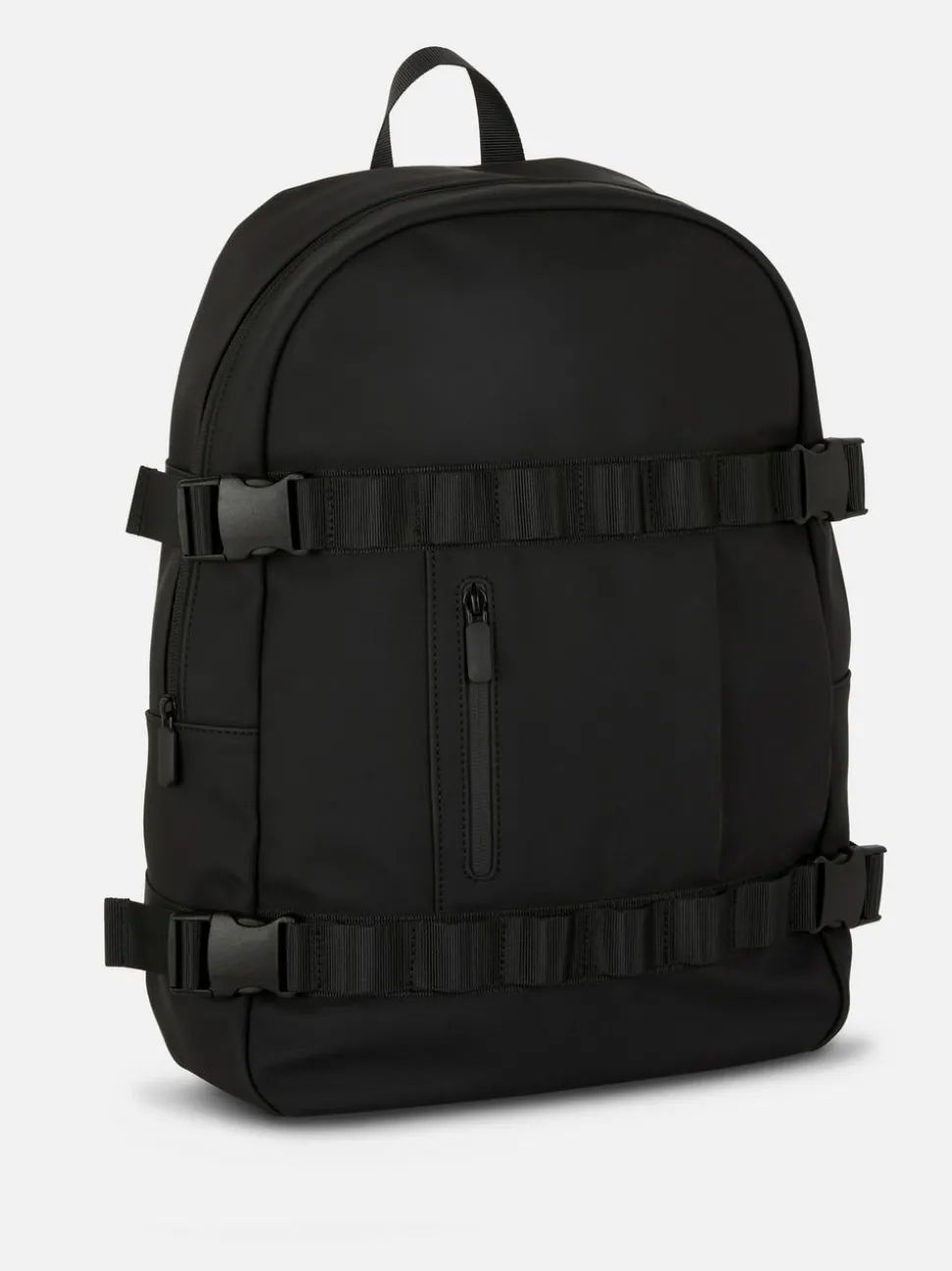 Plecak z praktyczną klamrą