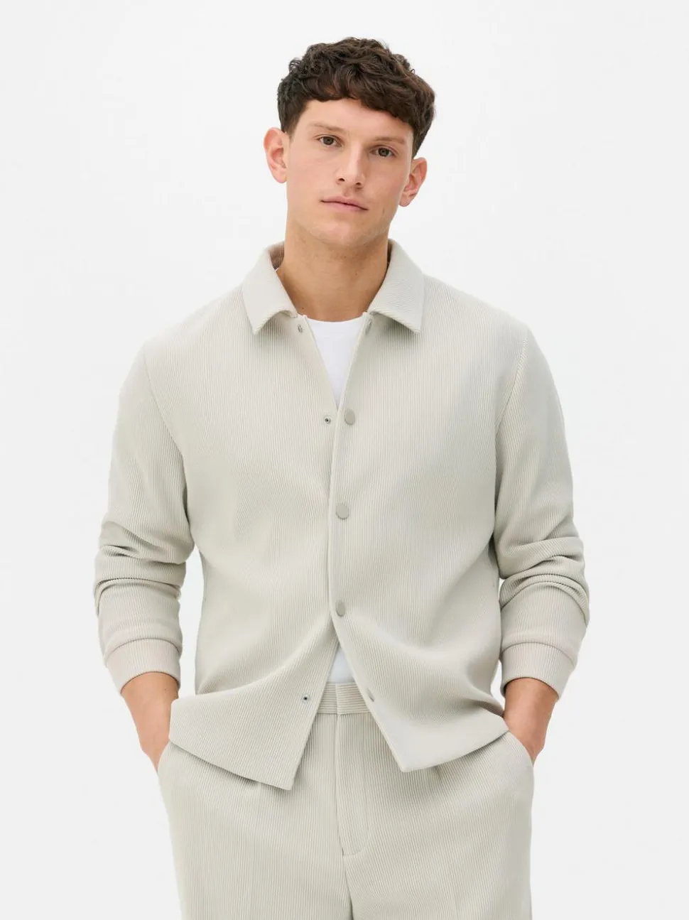 Plisowana kurtka Kem