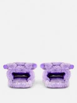 Pluszowe kapcie z futerkiem i Kuromi z Hello Kitty