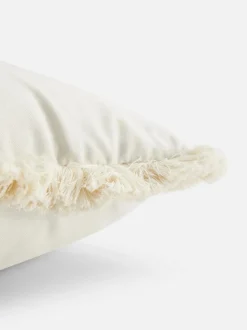 Poduszka z cekinami i motywem muszelki