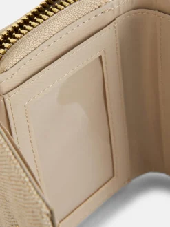 Portmonetka z klapką i motywem Hello Kitty