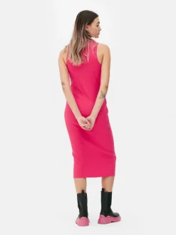 Prążkowana sukienka midi o fasonie bokserki