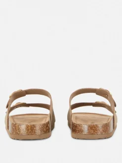 Profilowane sandały z podwójnym paskiem