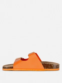 Profilowane sandały z podwójnym paskiem