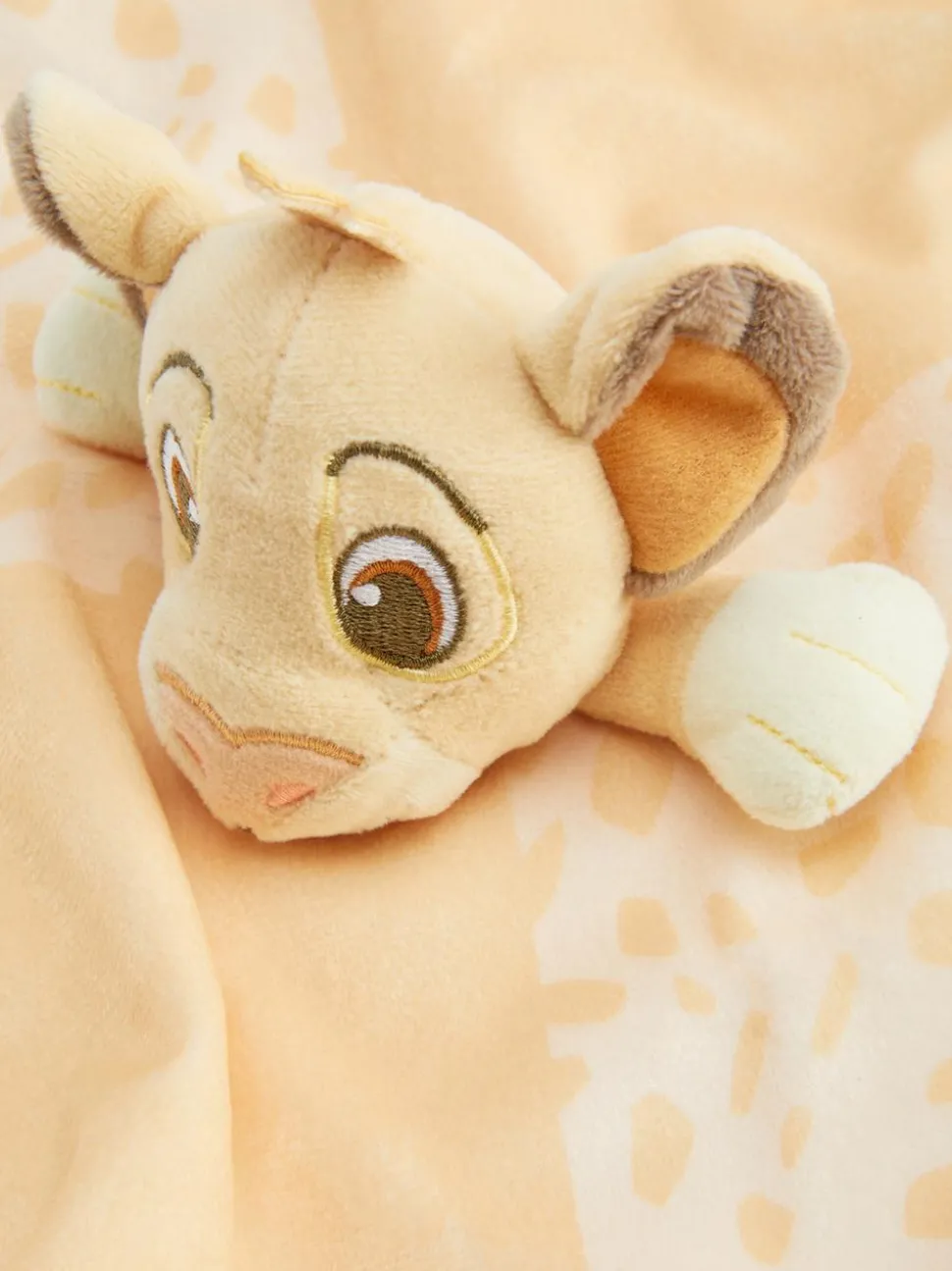 Puszysty kocyk z motywem Simby z Króla Lwa Disneya