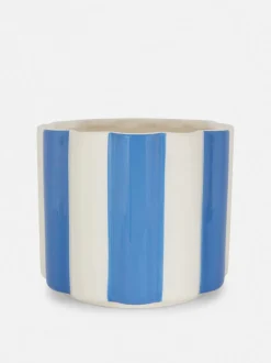 Średnia ceramiczna doniczka z pofalowanym brzegiem