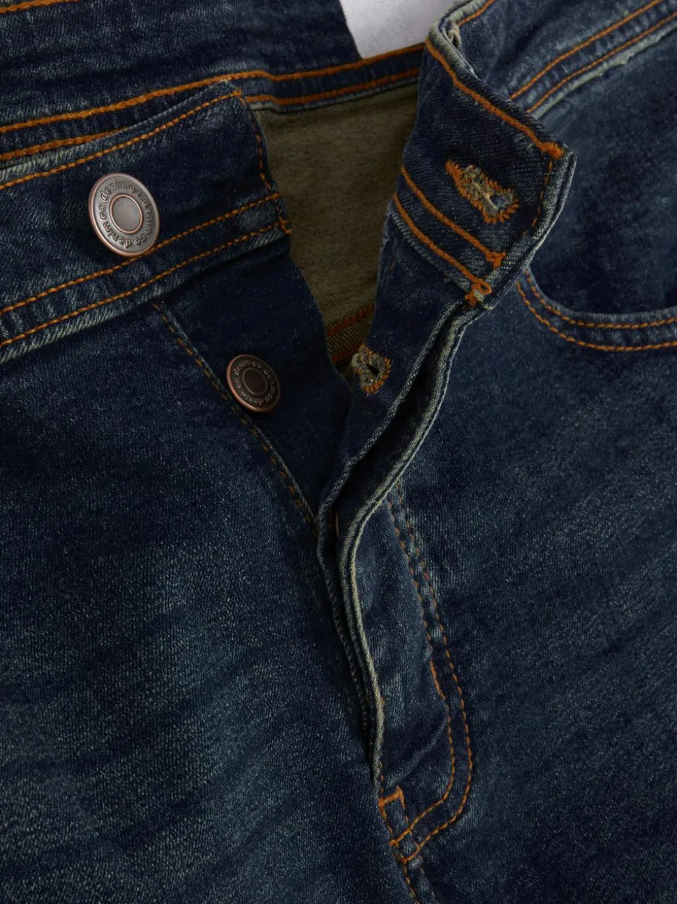 Rozciągliwe jeansy o kroju slim