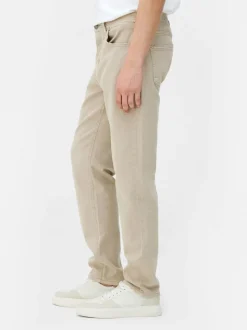 Rozciągliwe jeansy o prostym kroju