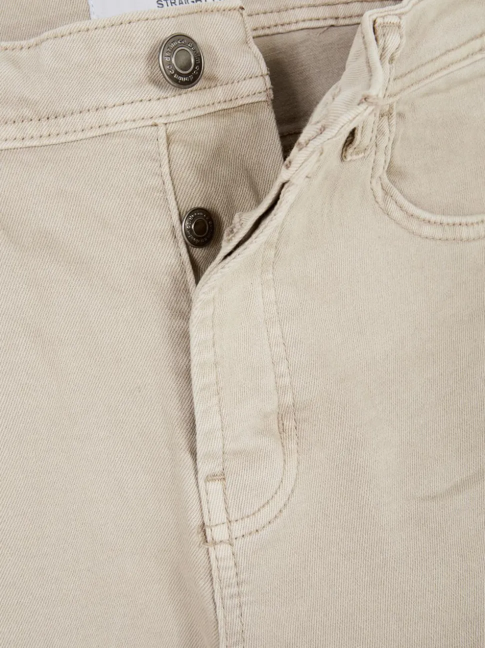 Rozciągliwe jeansy o prostym kroju