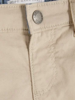 Rozciągliwe spodenki chinosy