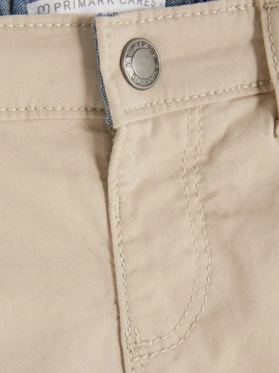 Rozciągliwe spodenki chinosy