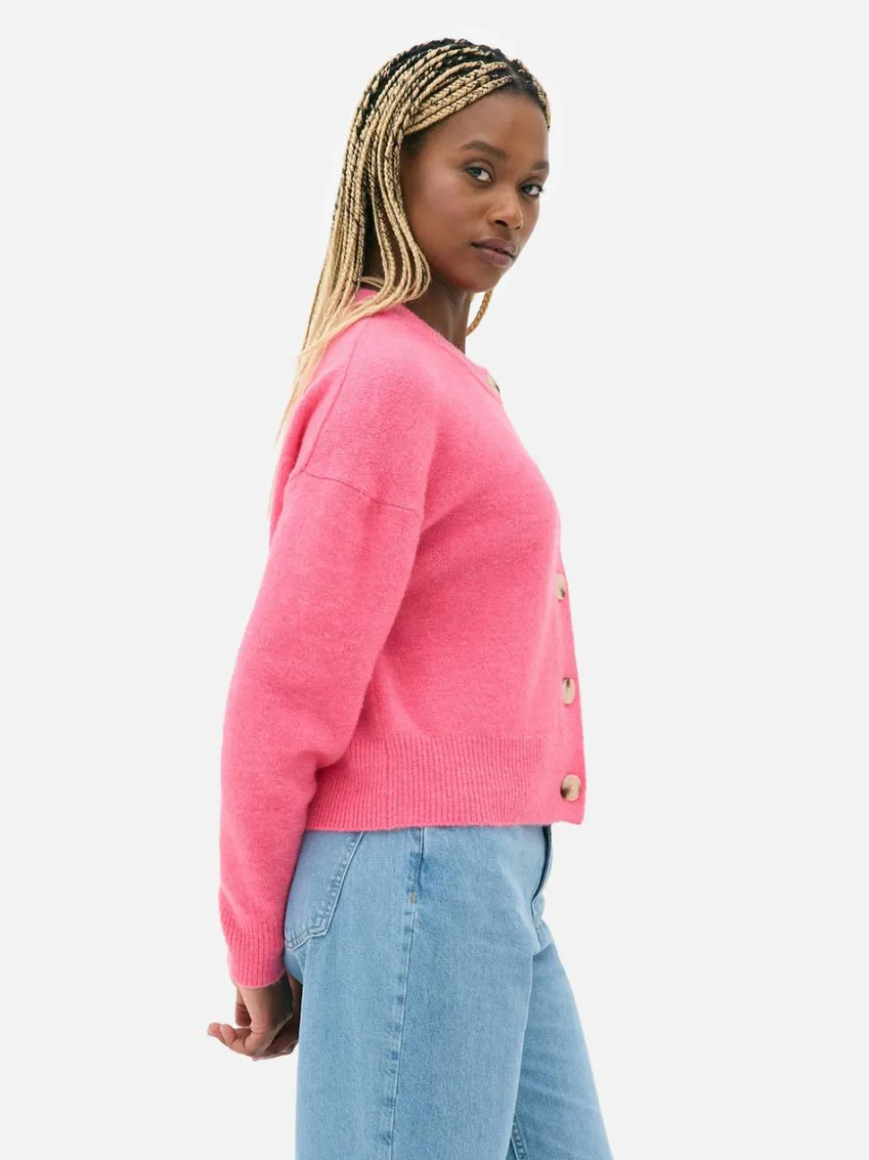 Rozpinany sweter z guzikami