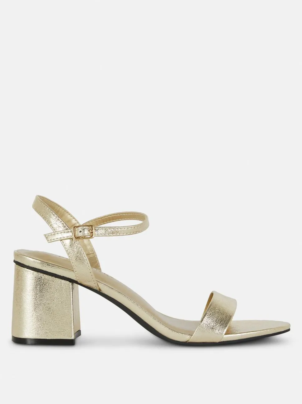 Sandały na obcasie klockowym