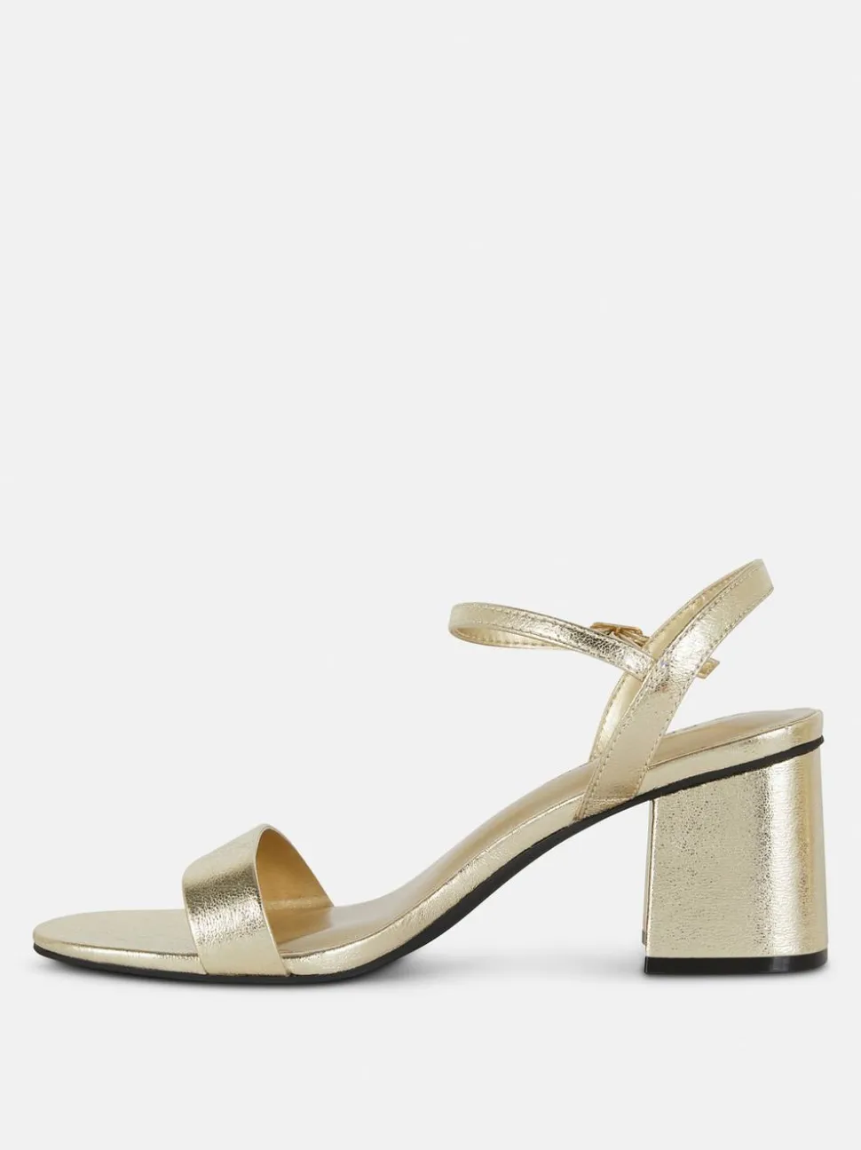 Sandały na obcasie klockowym