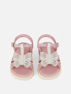 Sandały z odkrytymi palcami i motywem motyla