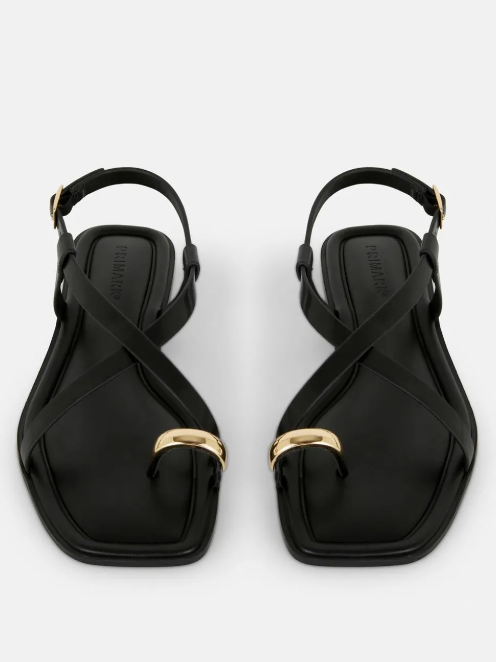 Sandały z paskiem i pętelką na palec