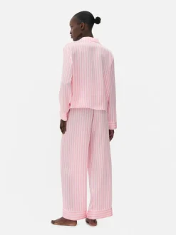 Satynowa piżama w paski