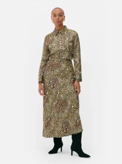 Satynowa spódnica midi z nadrukiem