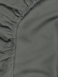 Satynowe prześcieradło z gumką w rozmiarze king