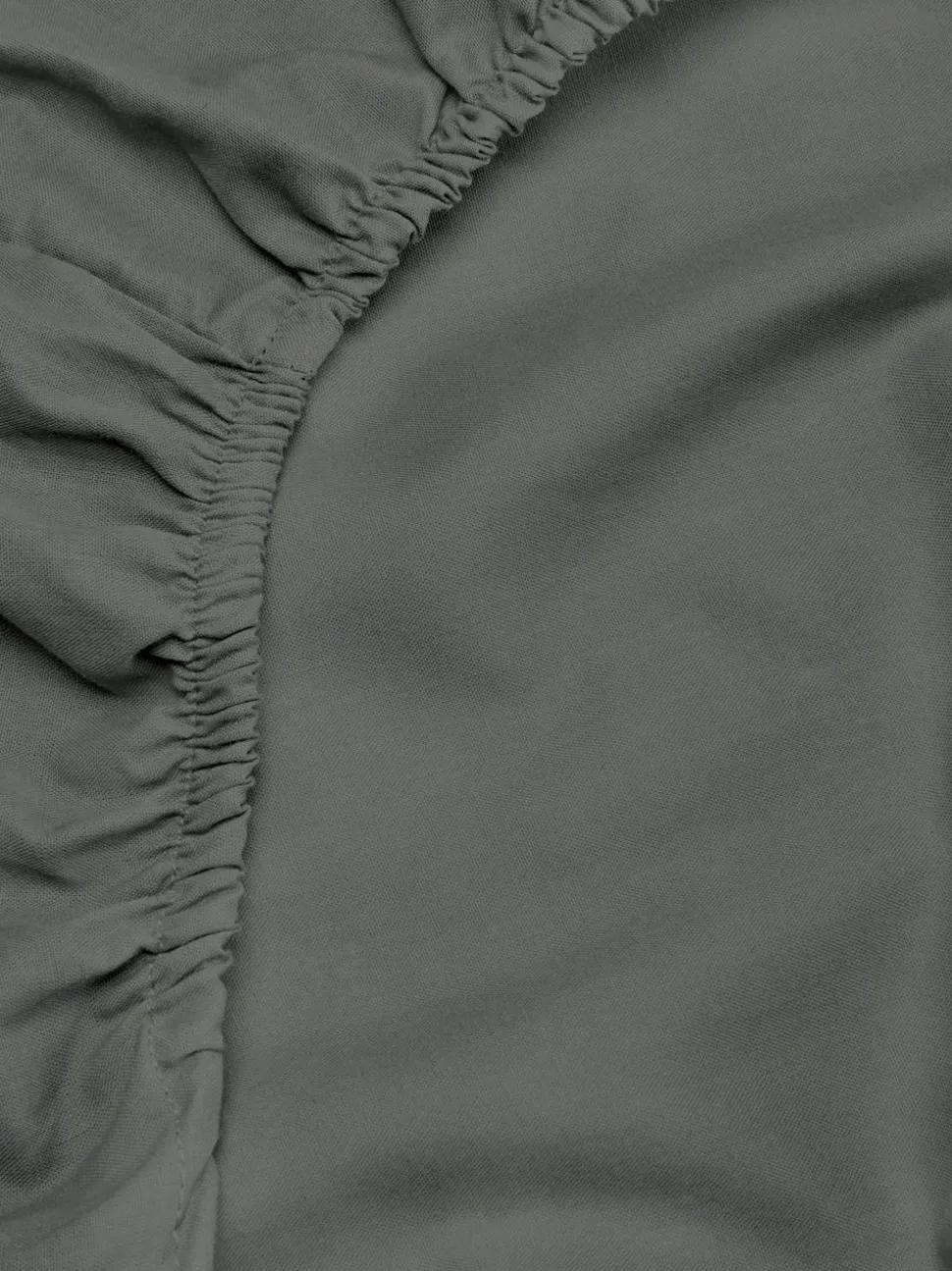 Satynowe prześcieradło z gumką w rozmiarze king