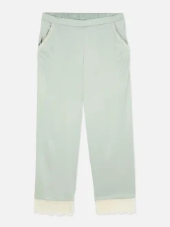 Satynowe spodnie od piżamy z koronkowym wykończeniem