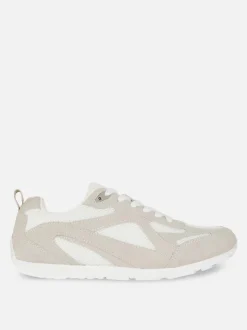 Siateczkowe buty sportowe z niską cholewką