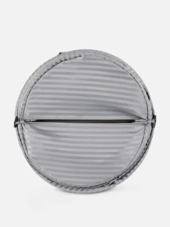 Składany kosz na pranie w paski