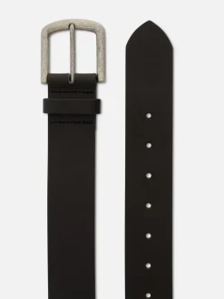 Skórzany pasek z kwadratową klamrą