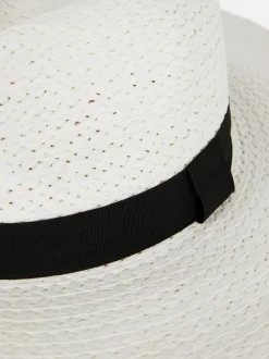 Słomkowy kapelusz Panama