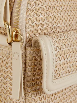 Słomkowy pokrowiec na telefon na długim pasku