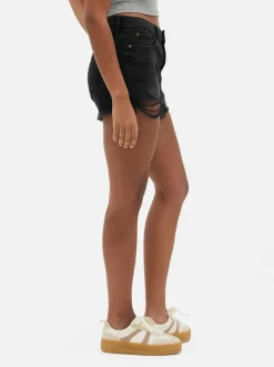 Spodenki jeansowe z przetarciami