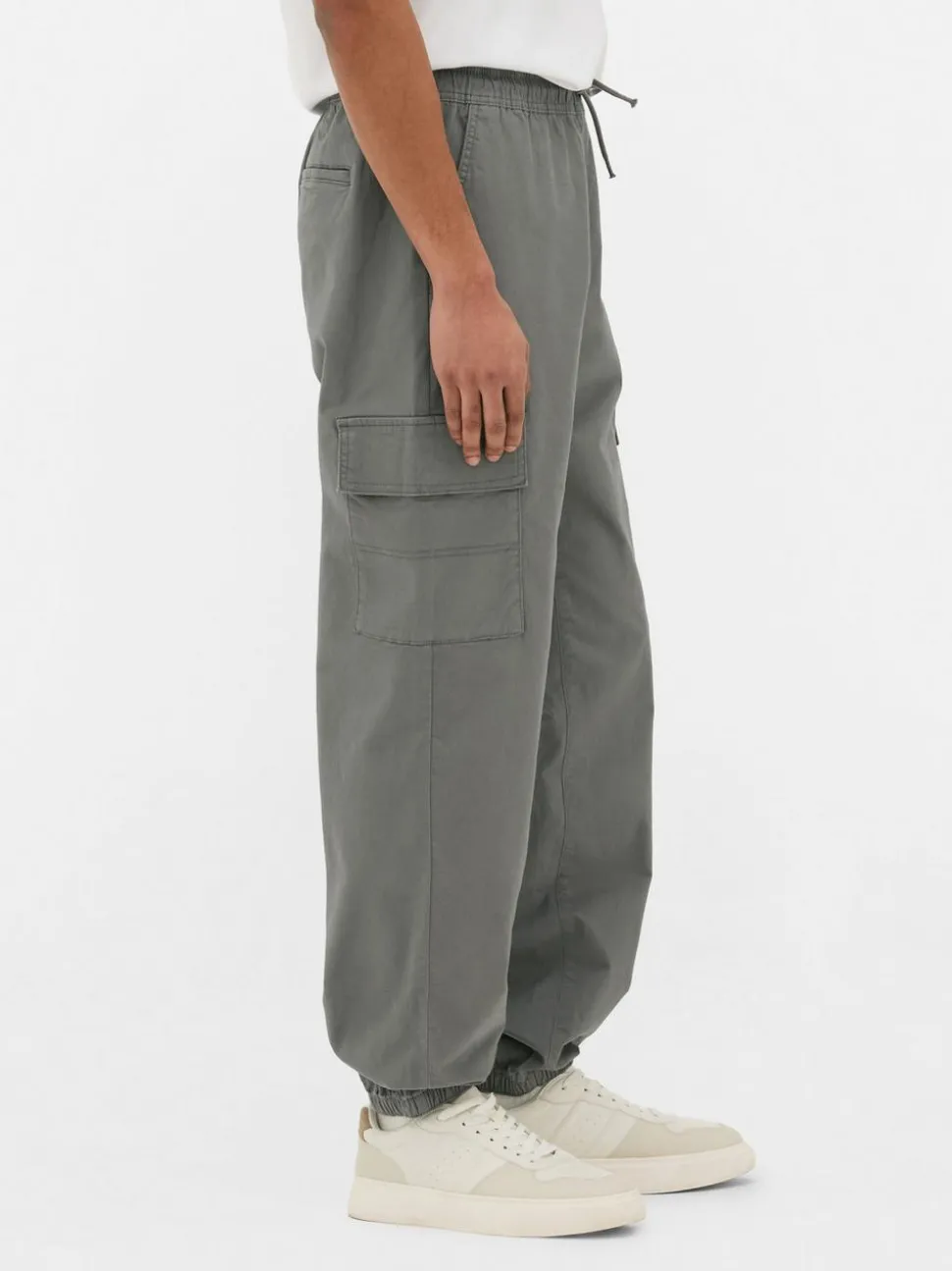 Spodnie bojówki z mankietami