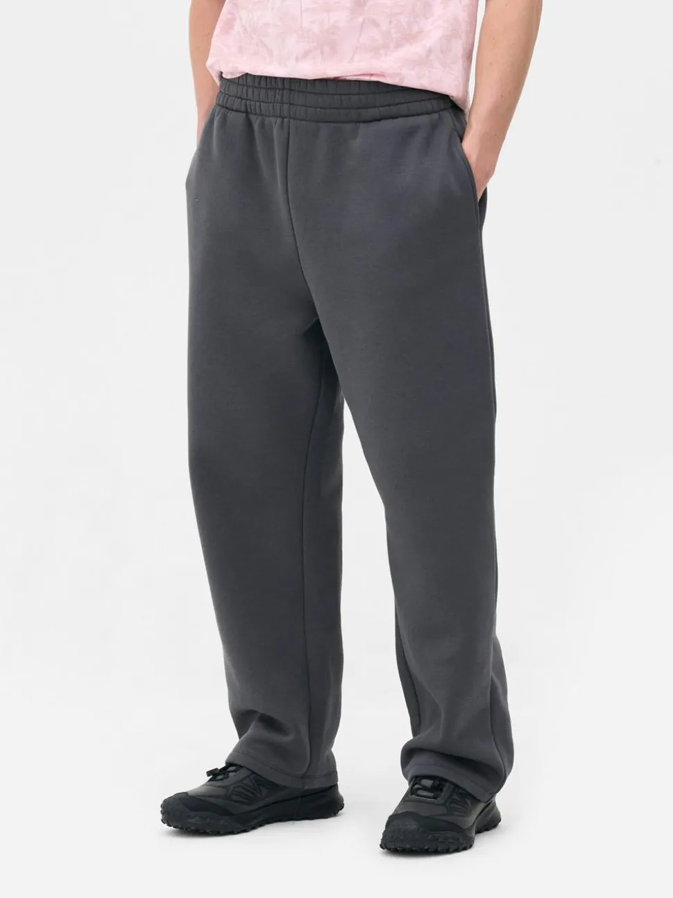 Spodnie dresowe o kroju oversize