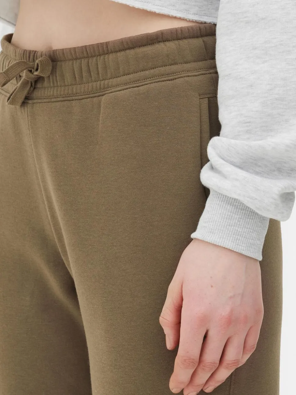 Spodnie dresowe o regularnym kroju, część zestawu