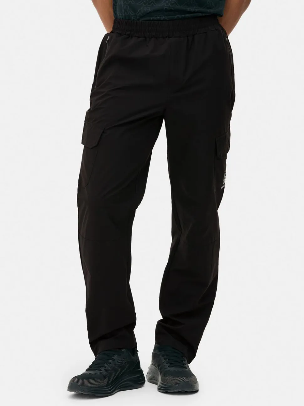 Spodnie dresowe w stylu bojówek Kappa x Primark