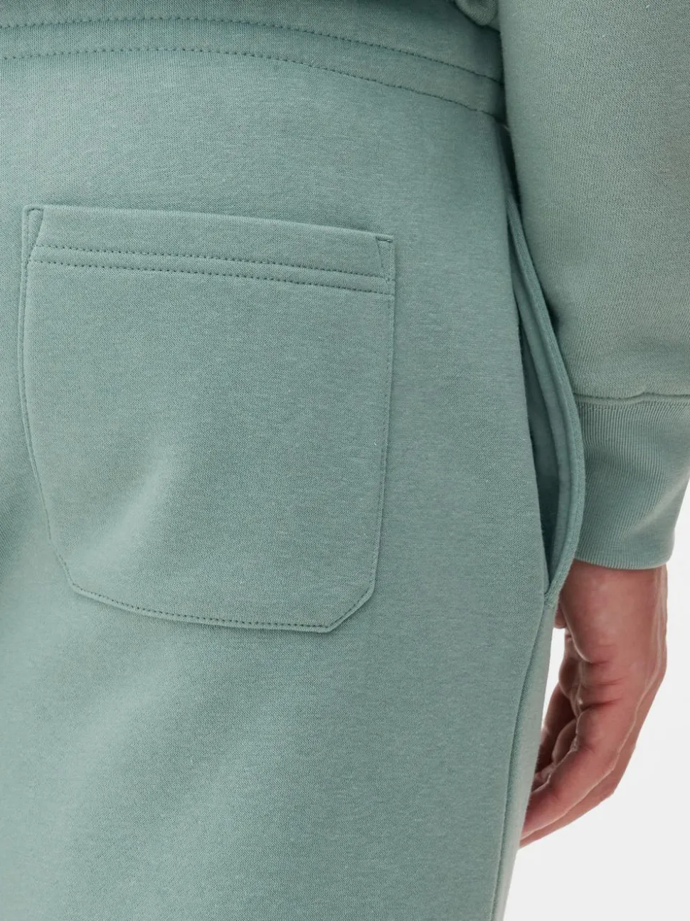 Spodnie dresowe z mankietami