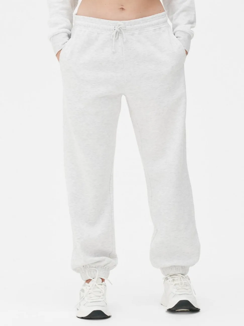 Spodnie dresowe ze ściągaczami