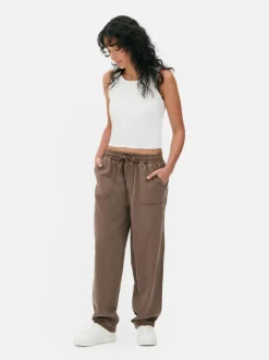 Spodnie dresowe ze sznurkiem w pasie