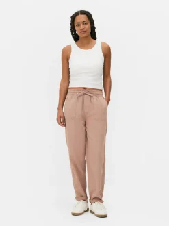 Spodnie dresowe ze sznurkiem w pasie