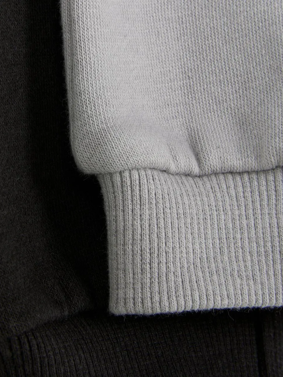 Spodnie dresowe ze sznurkiem i ściągaczami, 2 pary