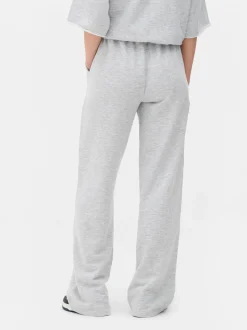 Spodnie dresowe ze sznurkiem i prostymi nogawkami