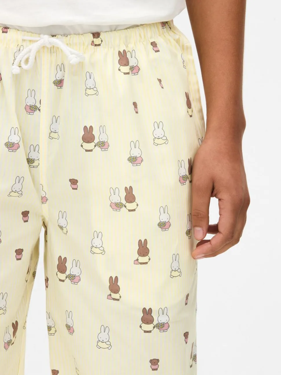 Spodnie od piżamy z szeroką nogawką i motywem Miffy