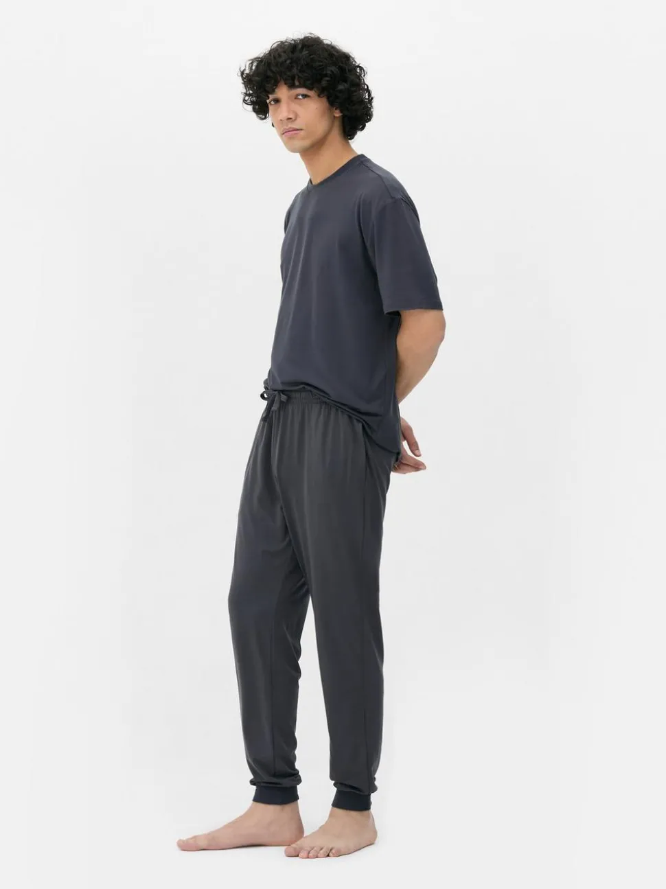 Spodnie od piżamy ze sznurkiem ściągającym