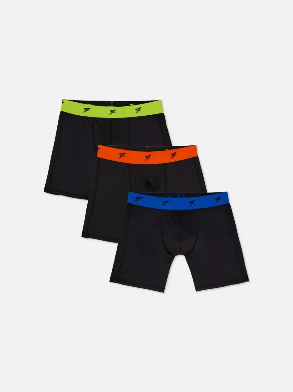 Sportowe bokserki w różne wzory, 3 pary