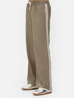 Sportowe spodnie dresowe ze sznurkiem